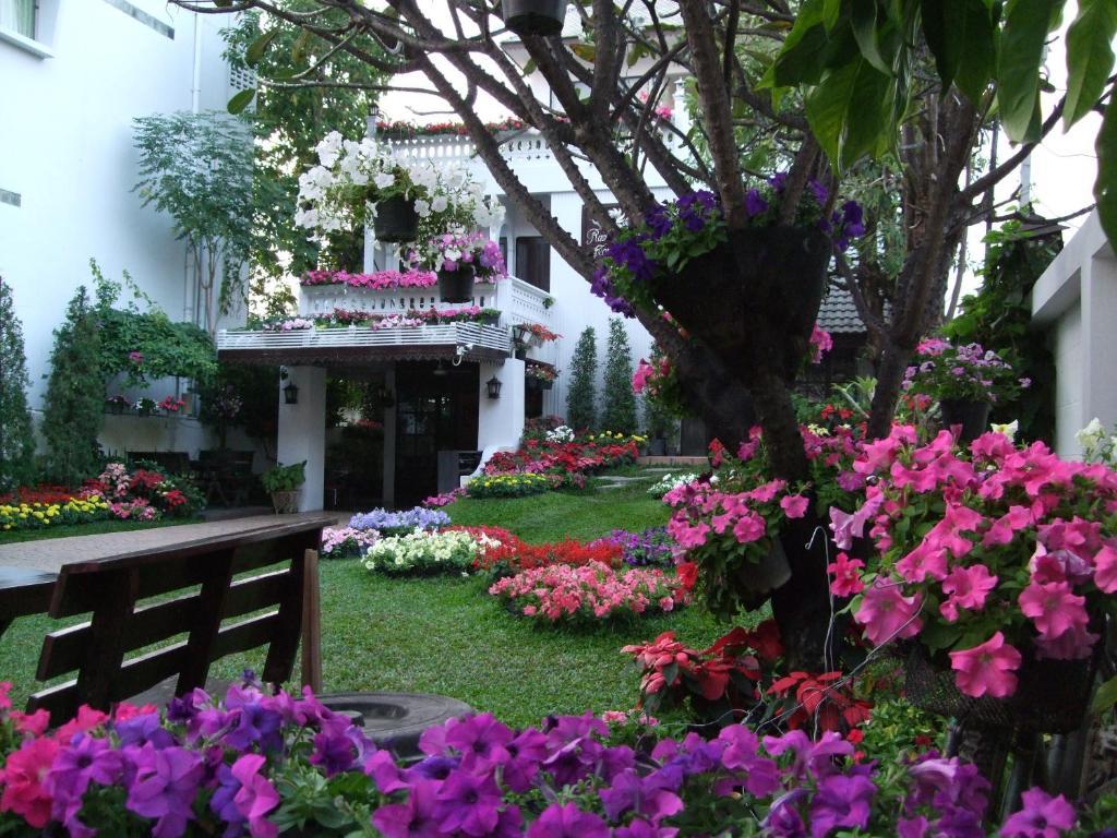 Hotel Rachamankha Flora House Chiang Mai Zewnętrze zdjęcie